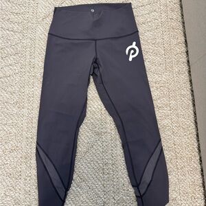Peloton lululemon grayish purple cropped Leggings